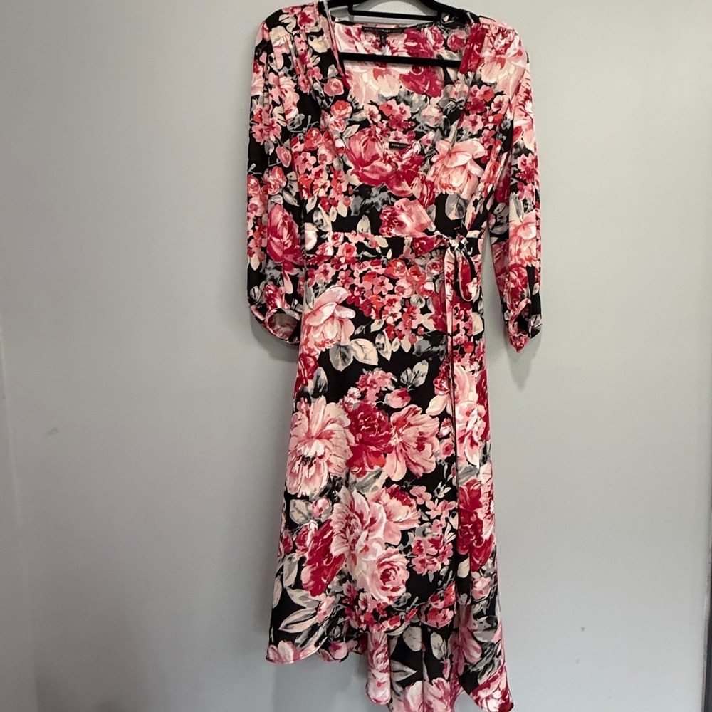 White House Black Market Floral Wrap Dress Pink Red Black High Low Small
